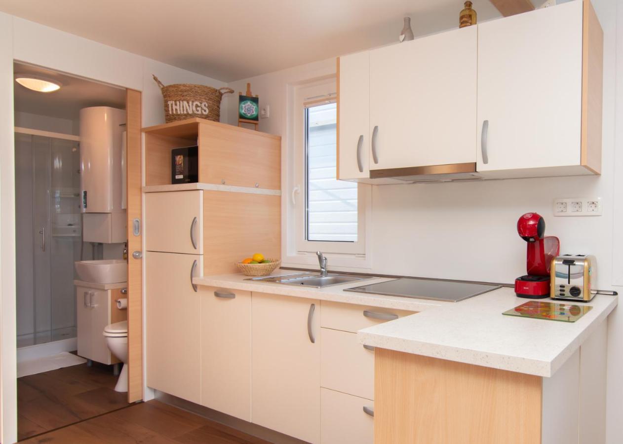 Eldamar Floating House Portoroz Apartment Ngoại thất bức ảnh
