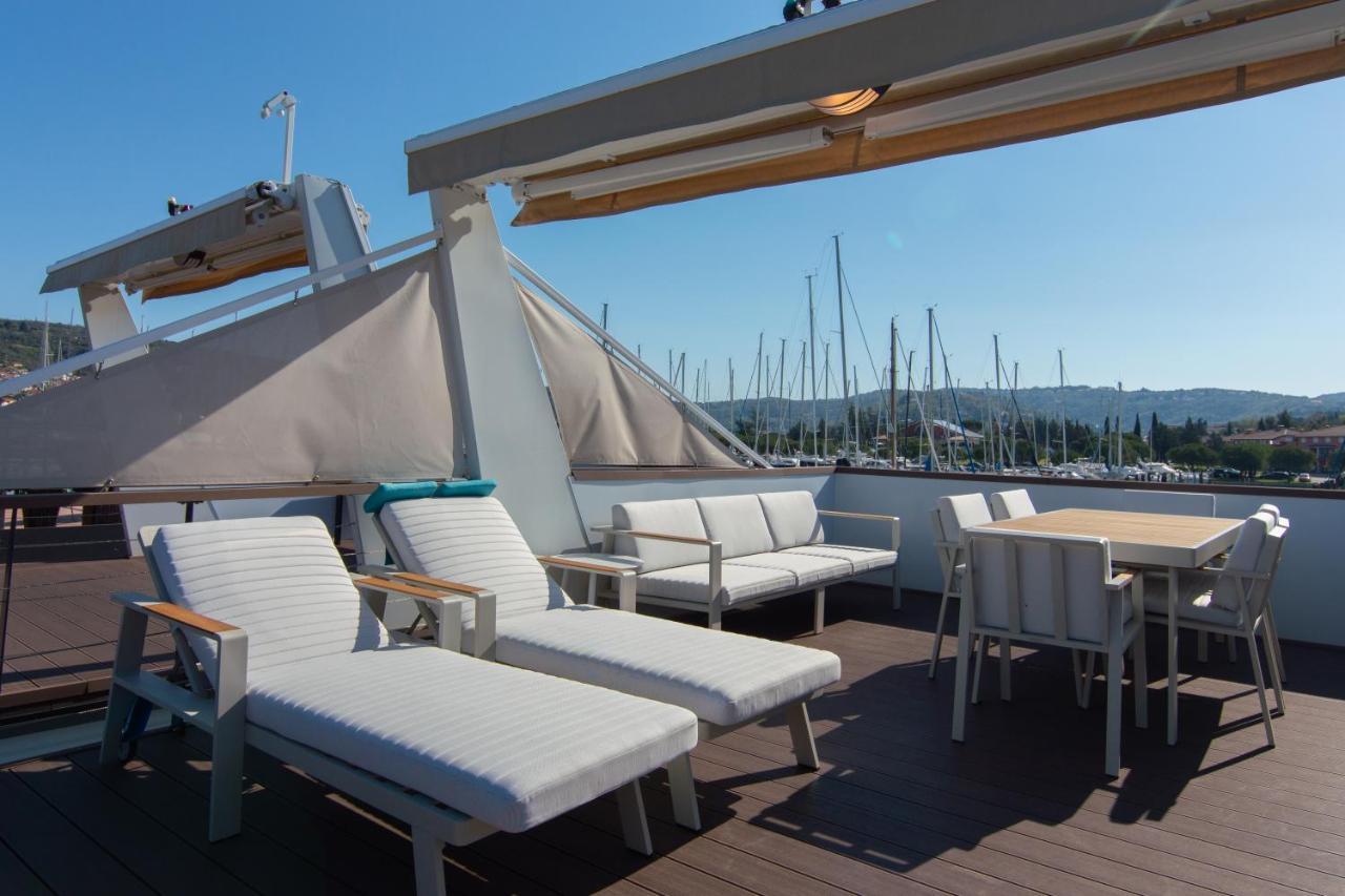 Eldamar Floating House Portoroz Apartment Ngoại thất bức ảnh